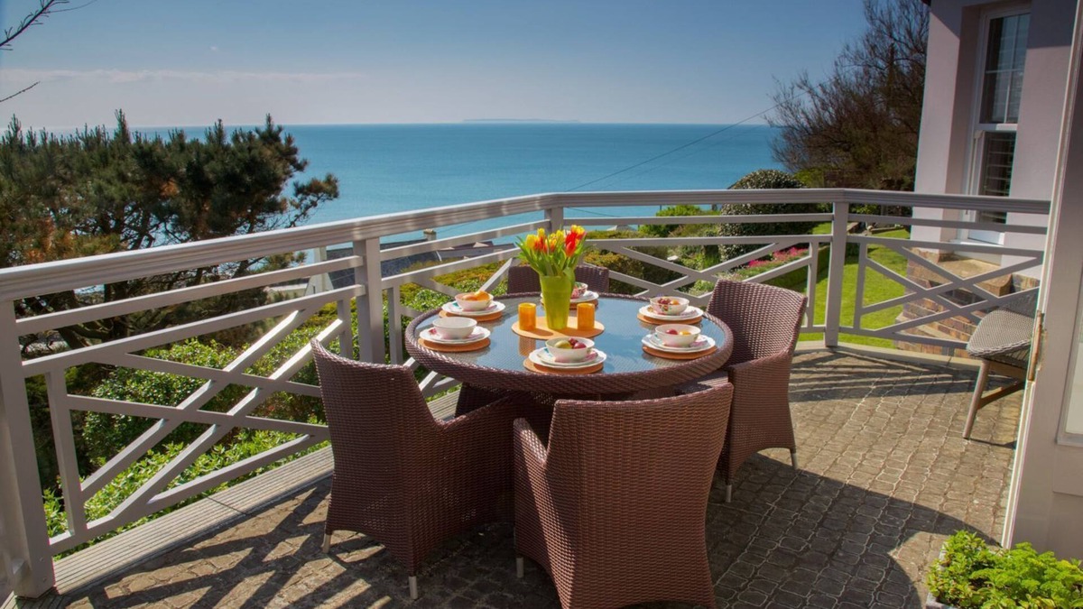 Mortehoe Villa | Shellhaven - Four Bedroom Villa, Sleeps 8