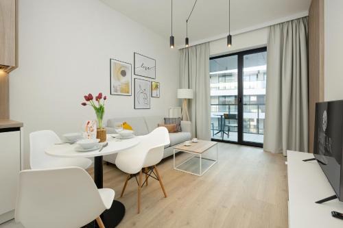 Trzebiatow Apartment | Shellter Apartments 117 M Przy Hotelu - by Jantar Apartamenty Kołobrzeg