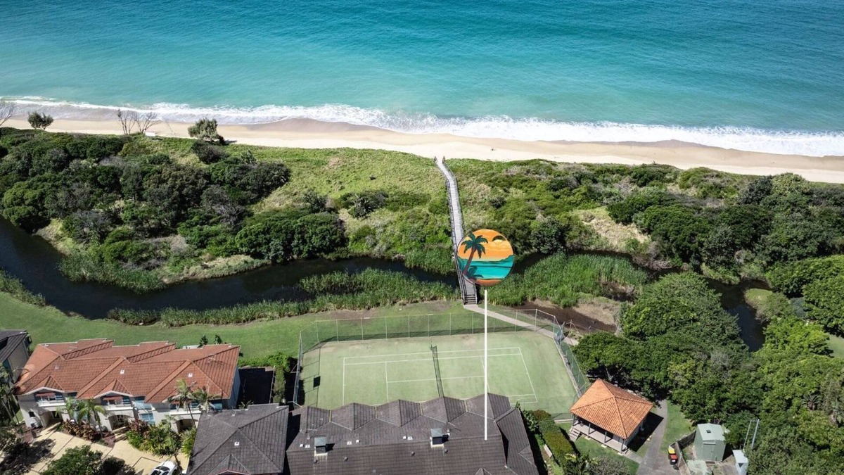 Sapphire Beach Apartment | Shelly's Misty Waves