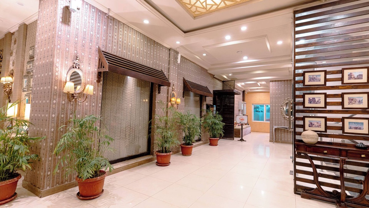 Peshawar Hotel | Shelton's Rezidor