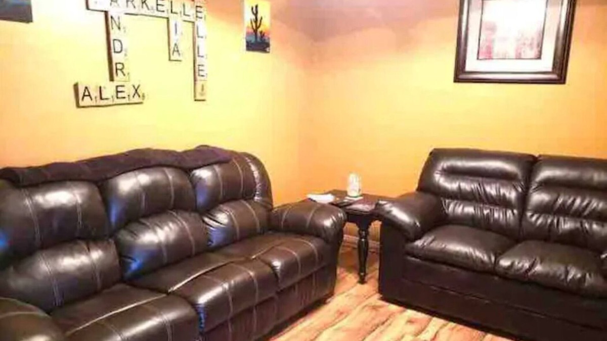 Sierra Vista House | Sheppard 3bd1ba FtHuaSierraVista baby-massage