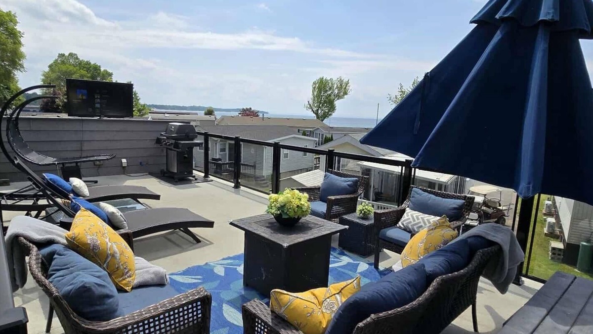 Sherkston House | Sherkston Rooftop Retreat