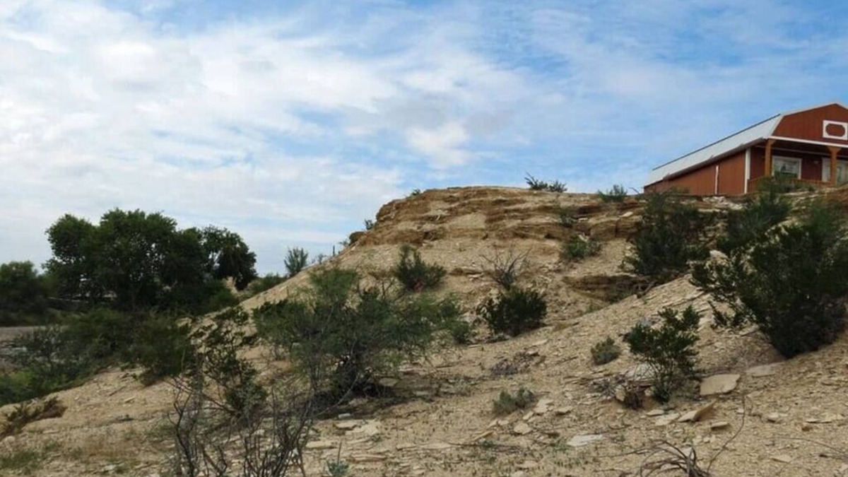 Study Butte-Terlingua Cabin | Sherri’s Terlingua Cabin on the Creek: Easy Access