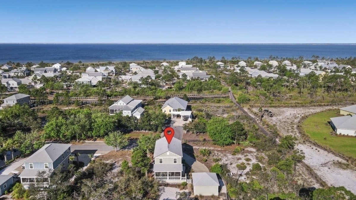 Port St. Joe House | Shimmering Tides~Golf Cart~Secluded