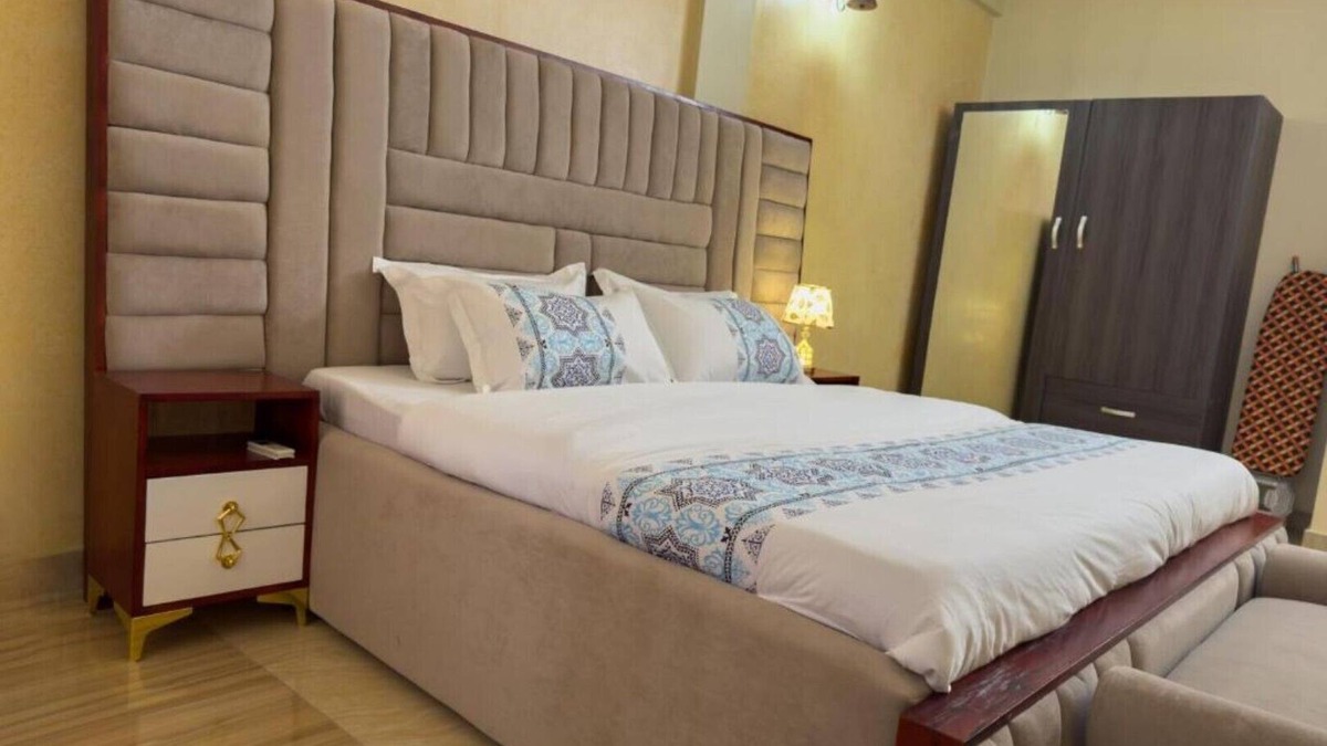 Entebbe Apartment | Shishi's Staycation