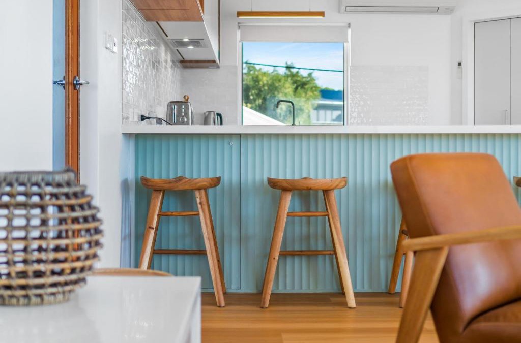 Gracetown House | Shorelands - Stylish Beach-side Haven, Steps from the Beach and Surf in Gracetown
