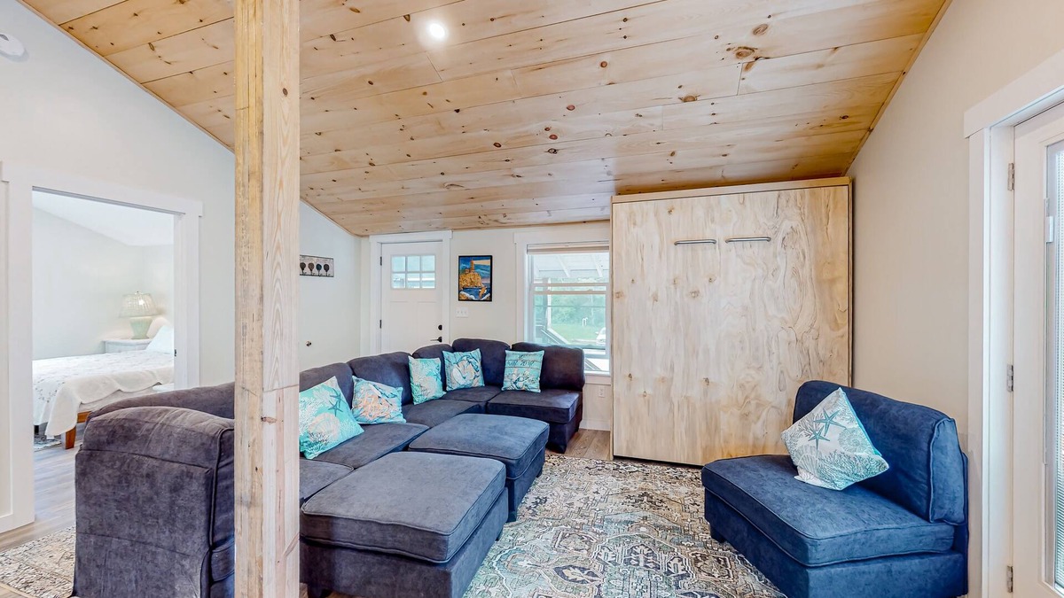 Kennebunk Condo | Shorelands, Unit 44-3 | Condo in Kennebunk with pool and playground access