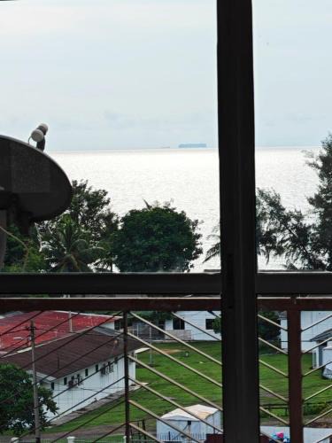 Tanjung Tanah Merah Apartment | Shorelina Homestay - PD Laguna Condo