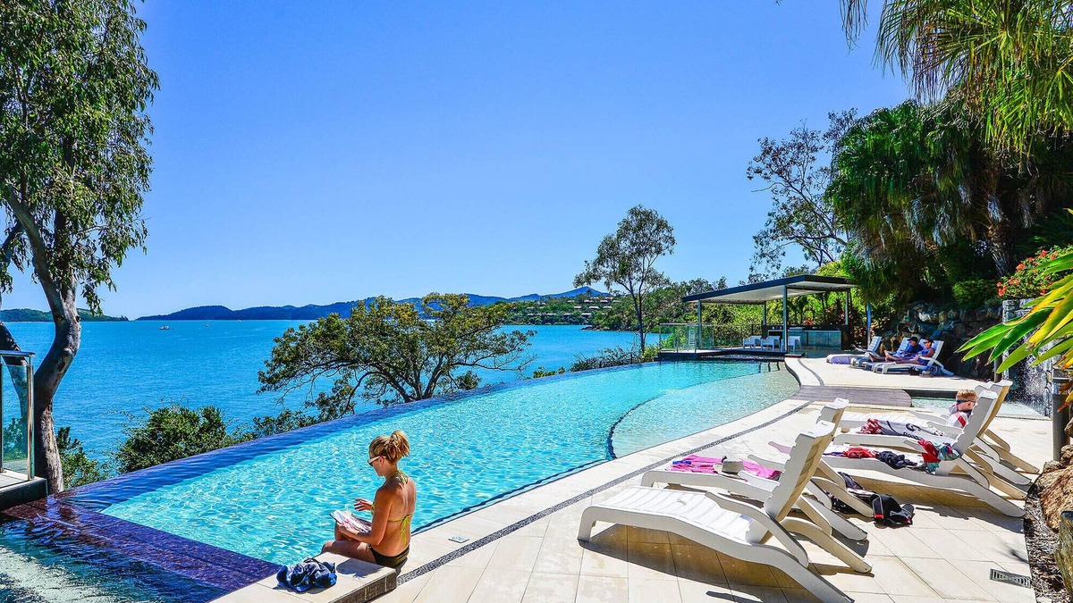 Hamilton Island Apartment | Shorelines 13