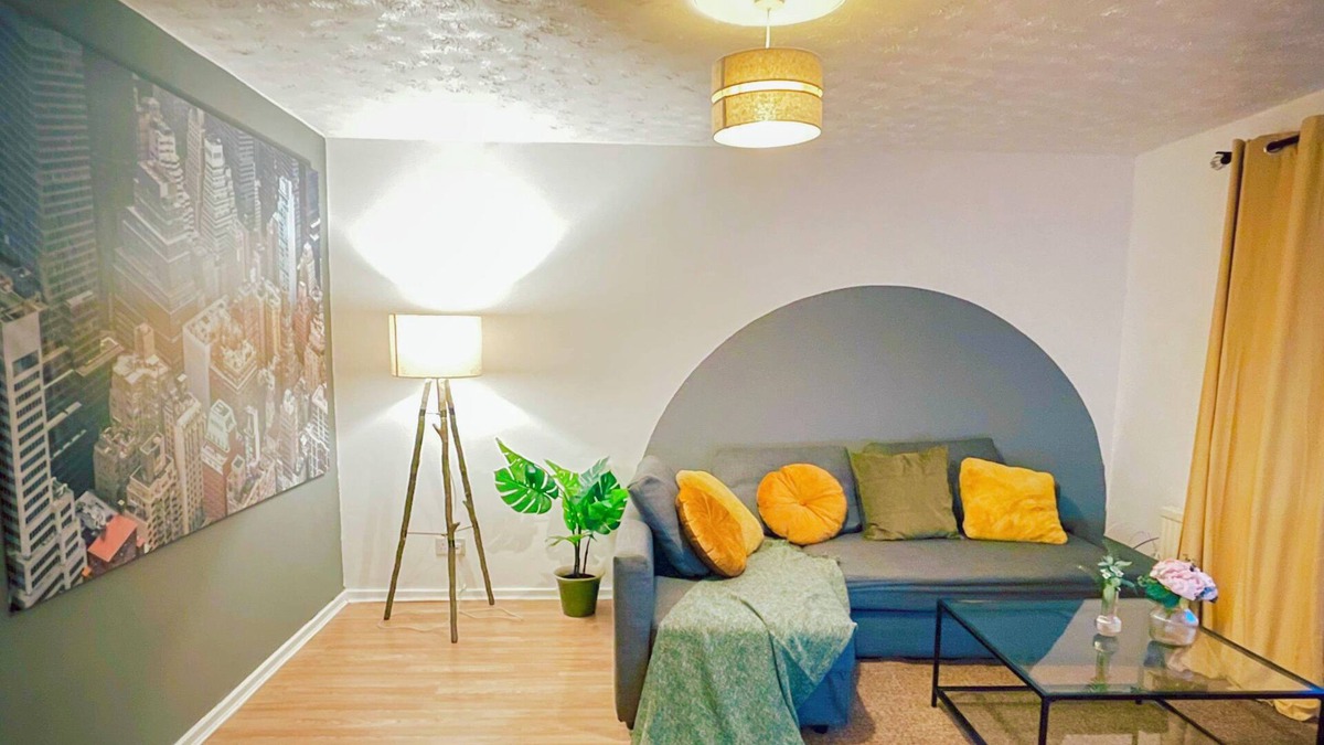 Holbeck House | Short & Long stay✪3 bedrooms ✪Homevy Relocations✪