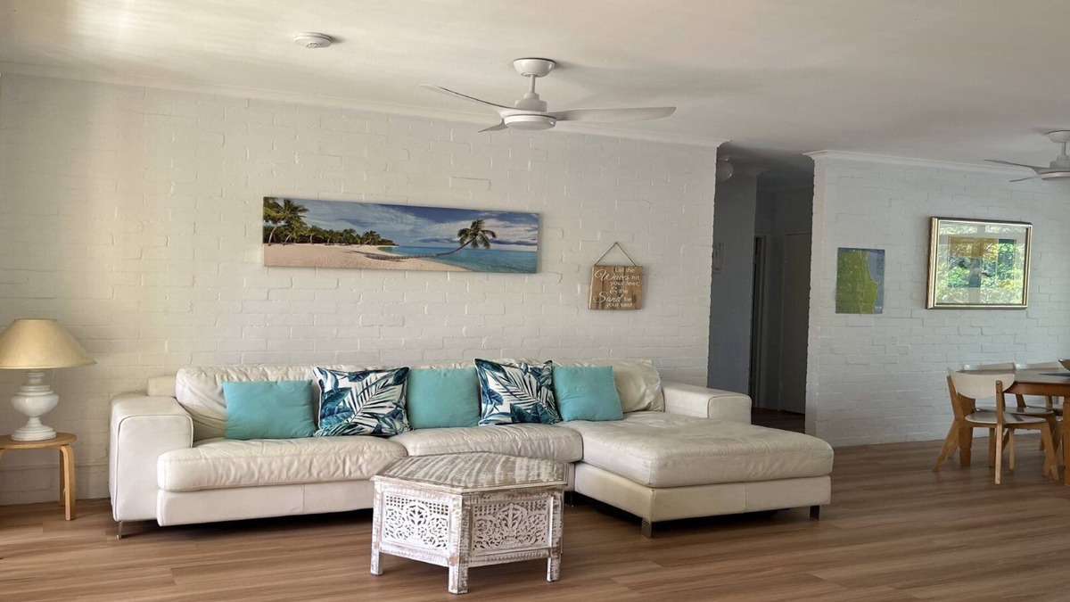 Brunswick Heads Apartment | Show Stopper, TOP NOTCH