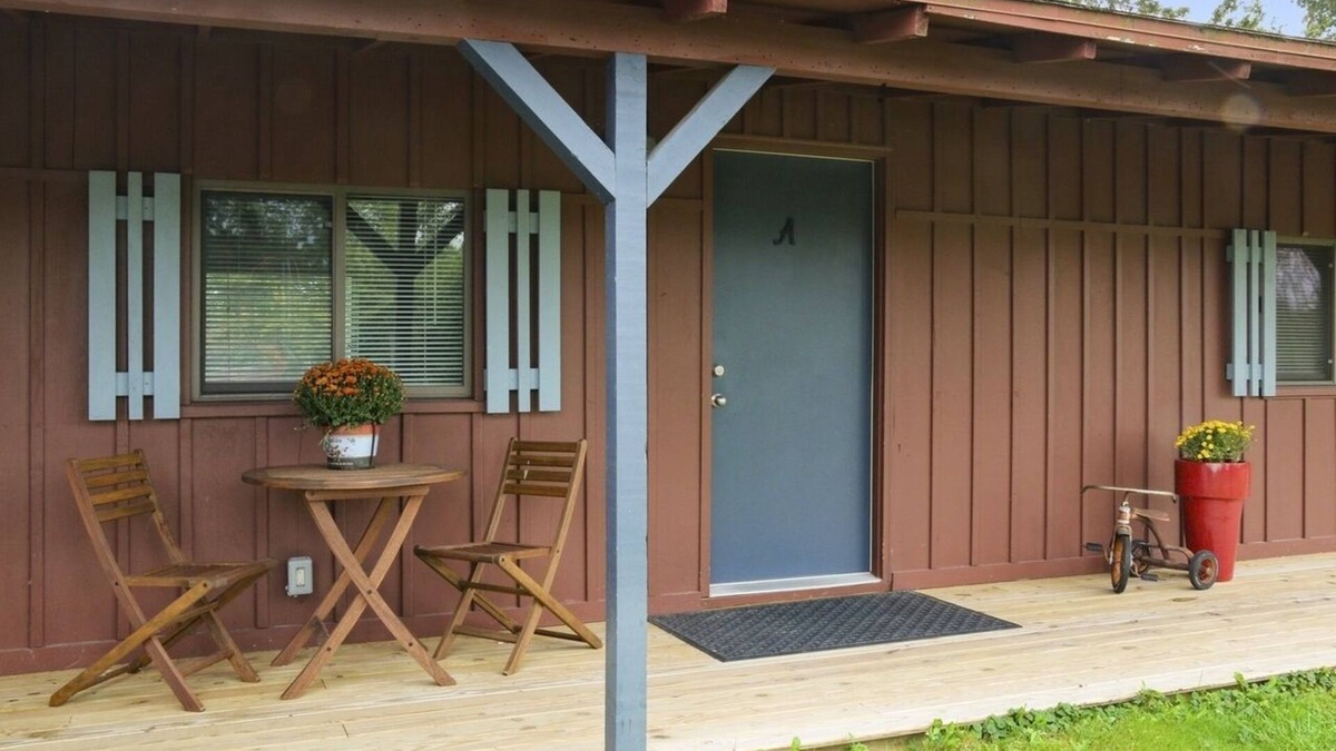 Fennville Apartment | Shull Apartment A