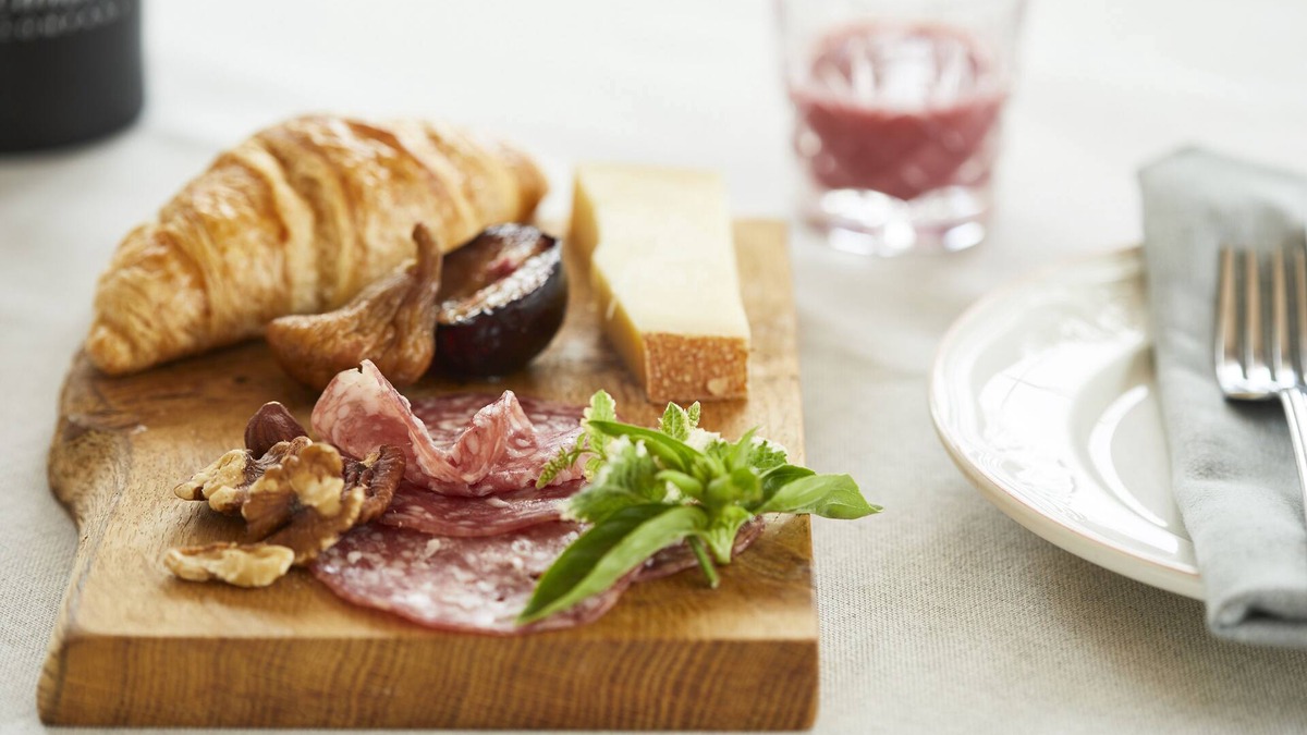 Sidmouth House | Sid Valley stunning whole house let, or Bed and Breakfast