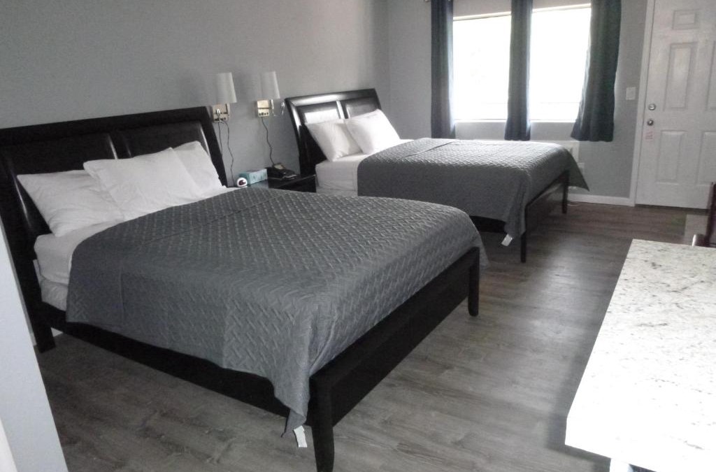 Prescott Hotel | Sierra Inn