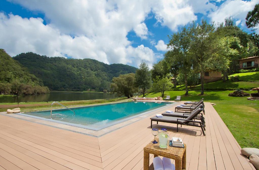 Mascota Hotel | Sierra Lago