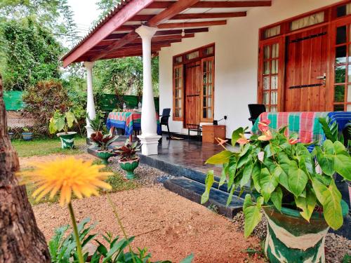 Sigiriya Bed & Breakfast | Sigiri Shen Residence