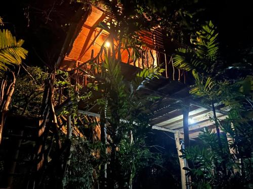 Sigiriya House | Sigiriya Rock Gate Tree House