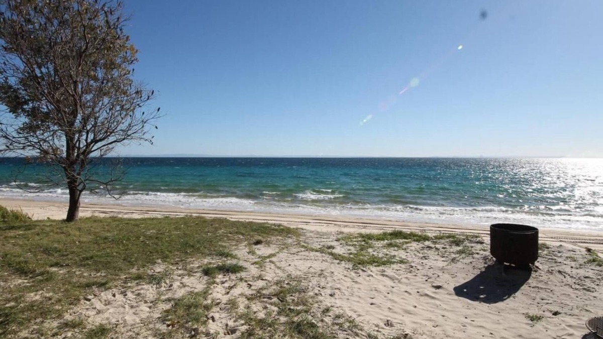 Brisbane Waterfront Cottage | Signal Cottage Moreton island