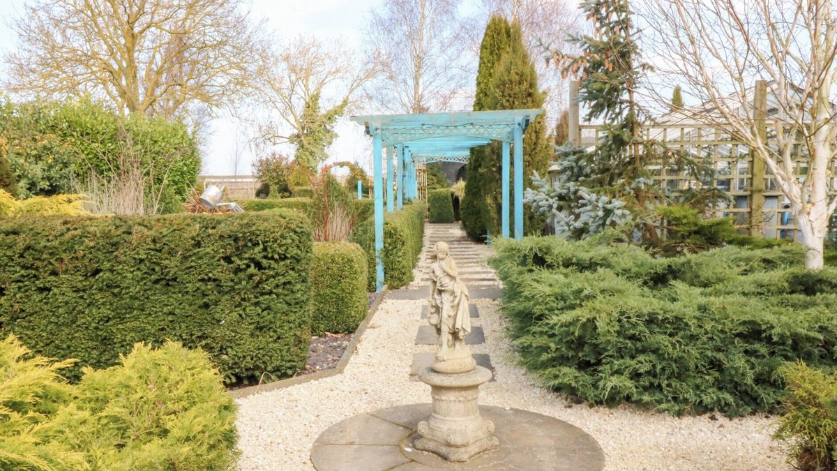 North Wheatley Cottage | Silver Birch Lodge