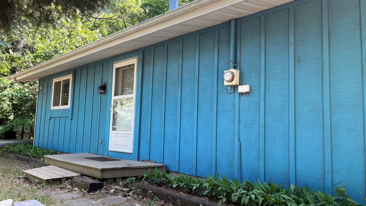 Mears Cottage | Silver Creek Cottage near the dunes and beaches