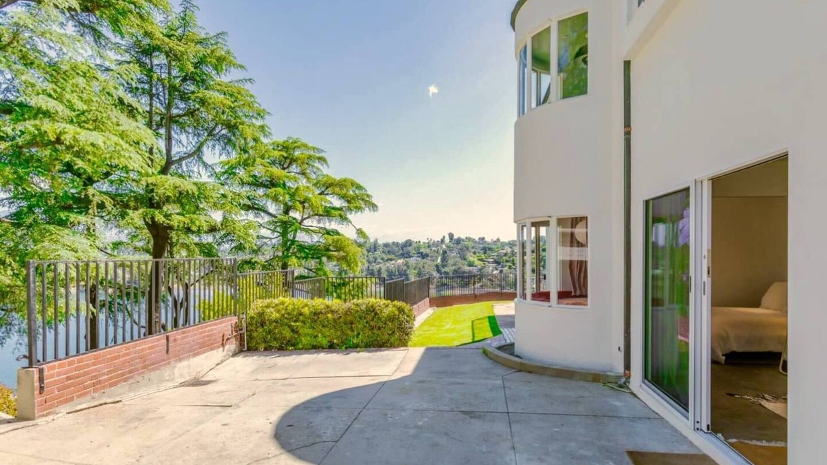 Silver Lake House | Silver Lake Views! The Hummingbird - Guest Suite