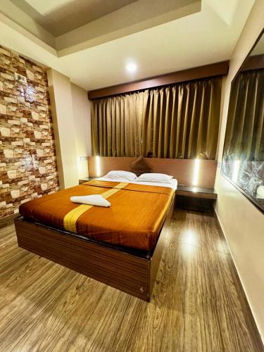 Kolkata Hotel | Silver Line Hotel - Nr Netaji Subhash Chandra Bose International Airport with Airport Drop