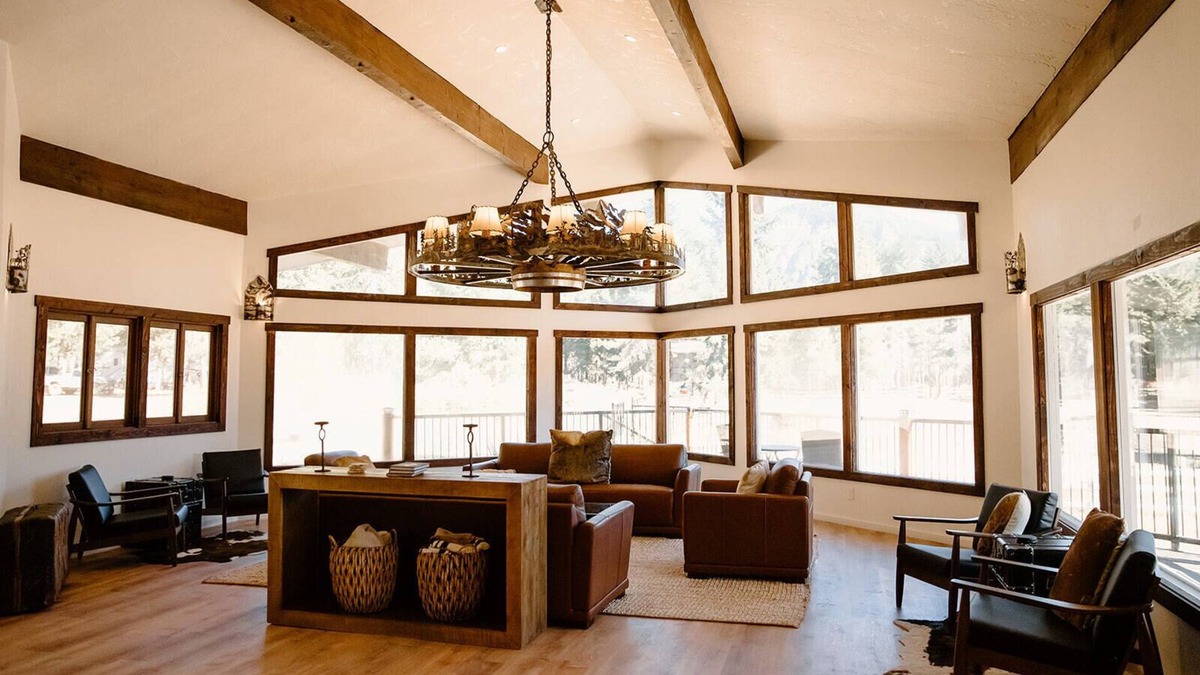 Easton Cabin | Silver Ridge Ranch