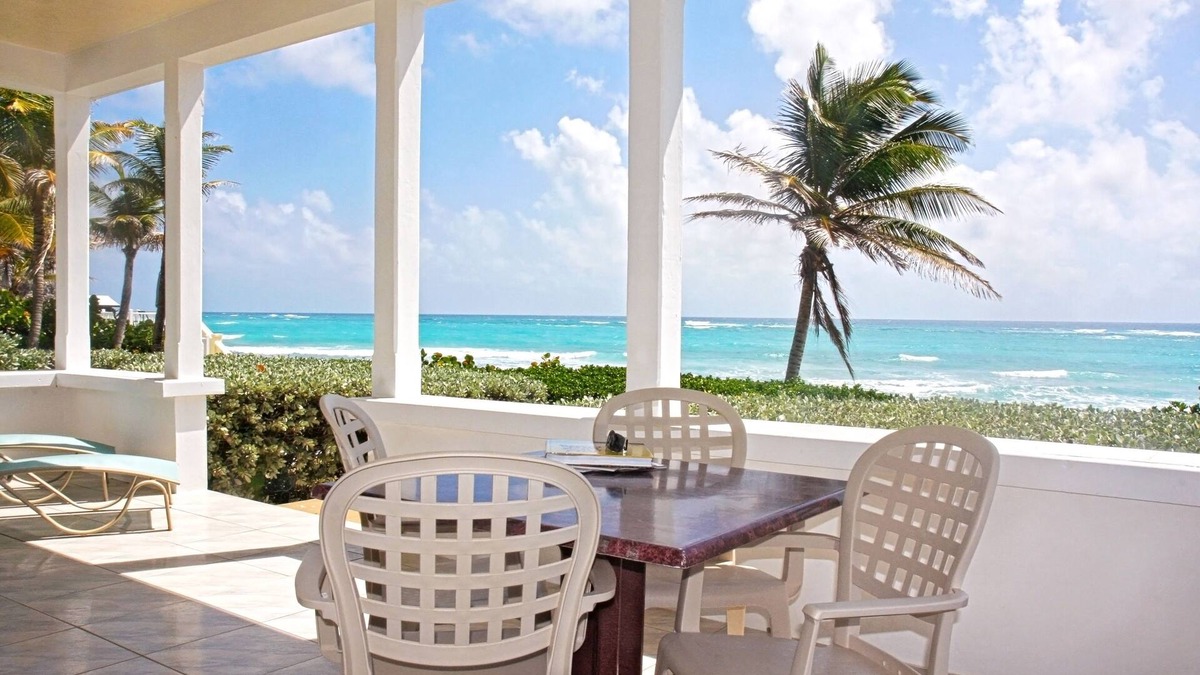 Silver Sands House | Silver Sands Beach Villas are Great for Family-friendly Activities & Surfing