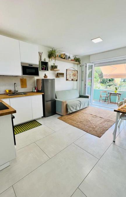 Centro Commerciale House | Silvy's Sunny House