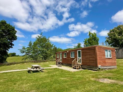 Bridport Other | Simene cabin