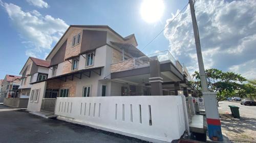 Kuah House | Simfoni Families Suite