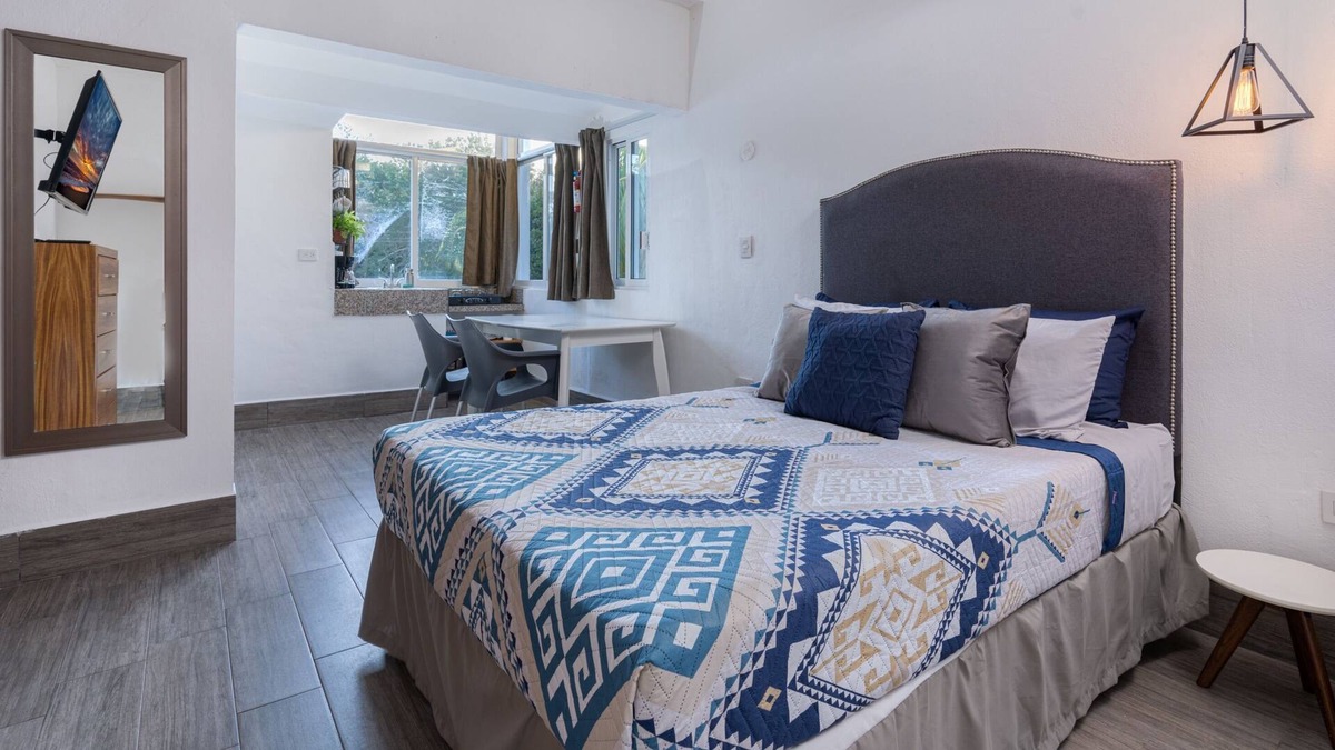 Tohoku Apartment | Simply Comfort Tohoku Studios 10 min Beach