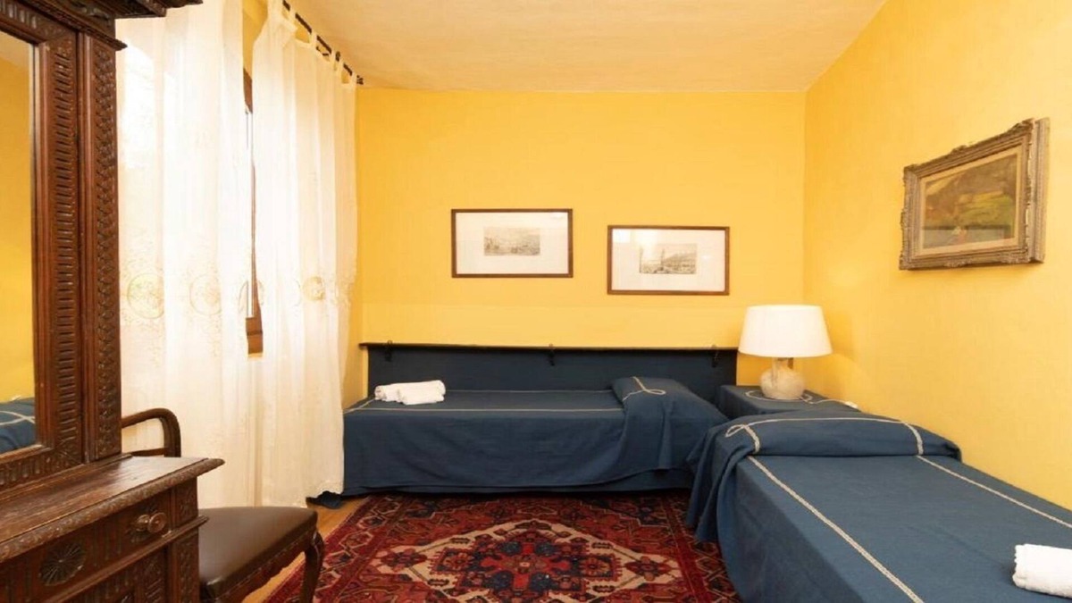 Oltrarno Villa | Simply Wonderful Historic Villa Convenient Access to Florence &gorgeous Grounds