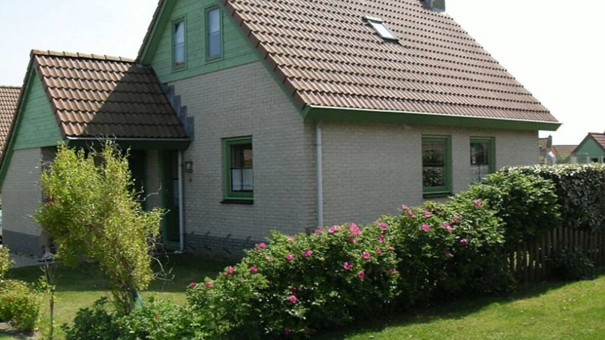 Julianadorp aan zee House | "Sina" Comfortable holiday residence