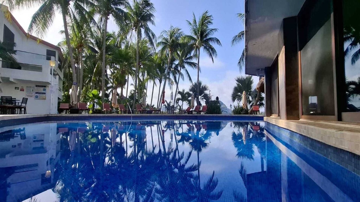 Punta Cancun Hotel | Sina Suites Cancún - Adults Only