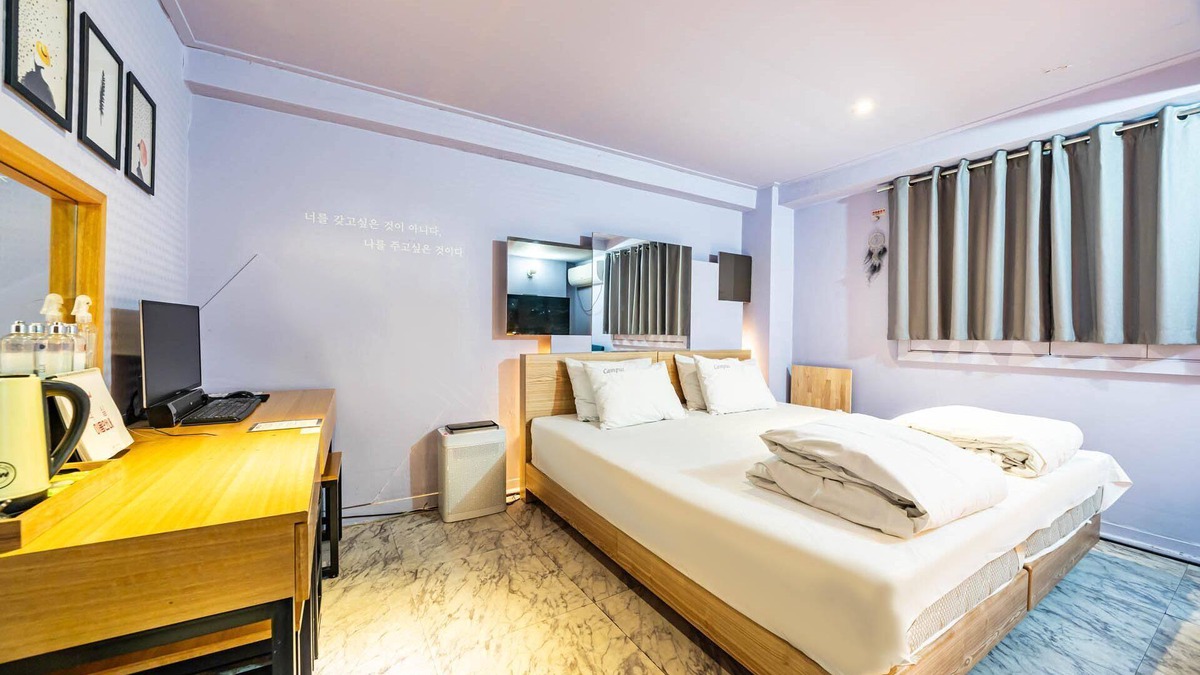 Sinchon-dong Hotel | Sinchon Champus
