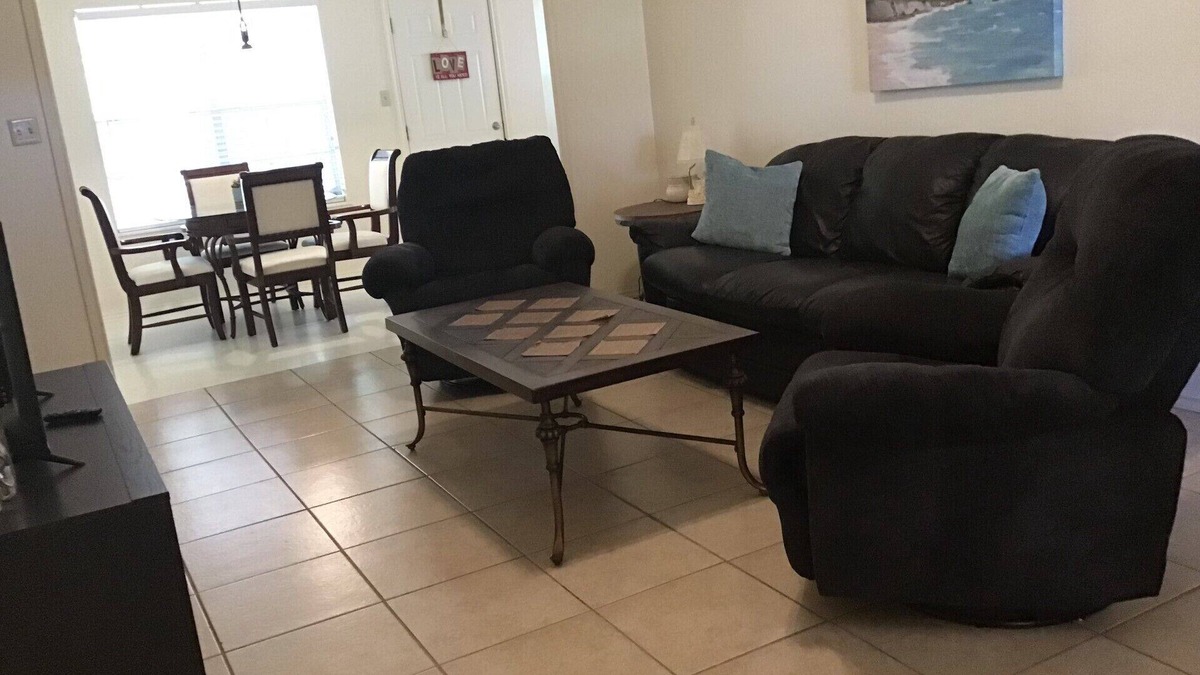 Laguna Vista House | Single Family Home Mango Ct.