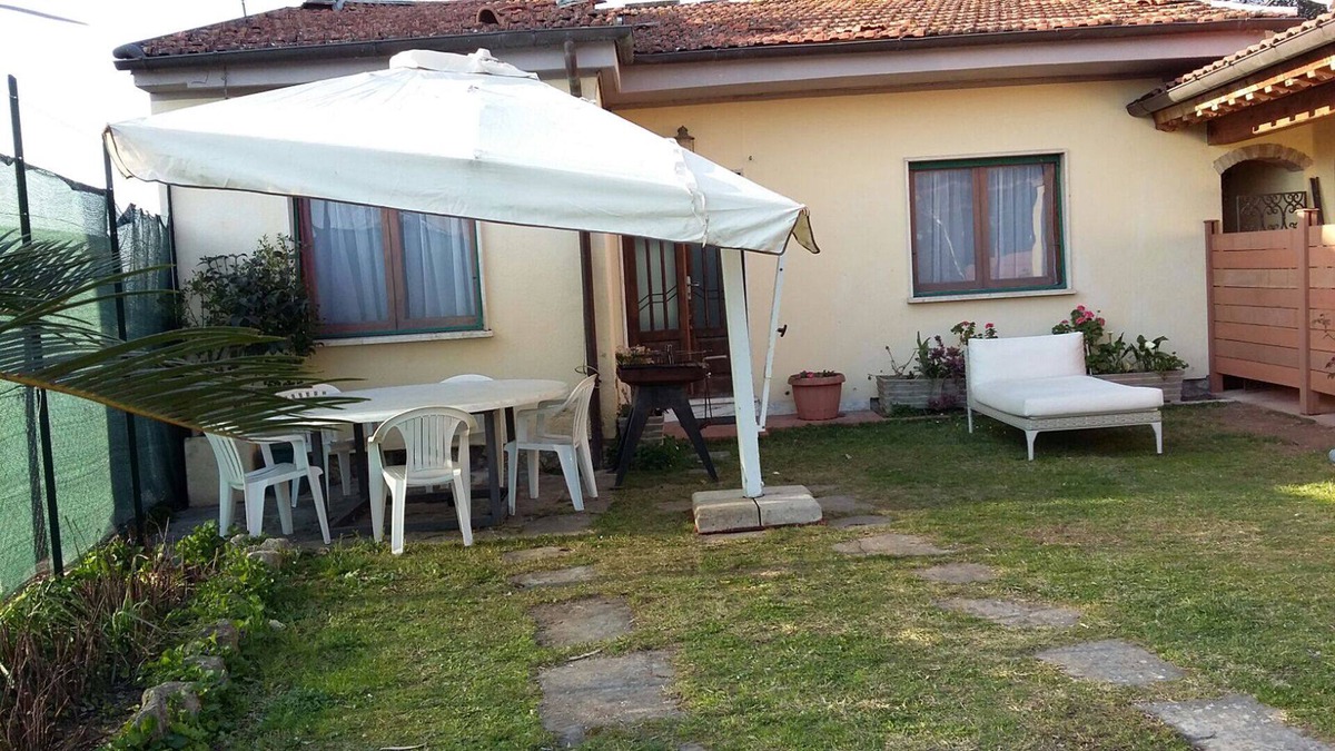 Querceta House | SINGLE HOUSE 1KM FROM FORTE DEI MARMI