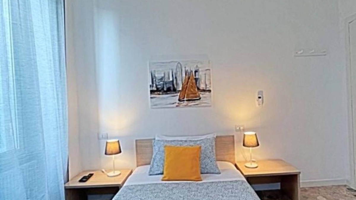 Ciampino Bed & Breakfast | Single room with shared bathroom