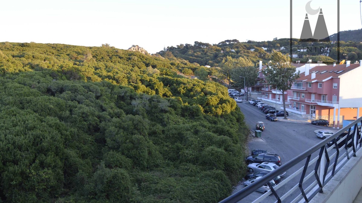 Santa Maria e Sao Miguel Apartment | Sintra Stylish Apartment