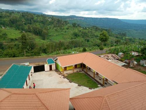 Sipi Hotel | Sipi Traveller's Lodge
