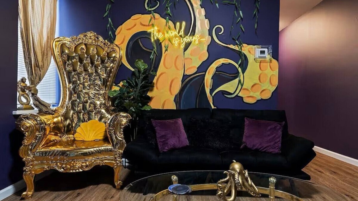 North Philadelphia East Apartment | Siren's Cozy Cove w/Adult Playroom in Center CITY