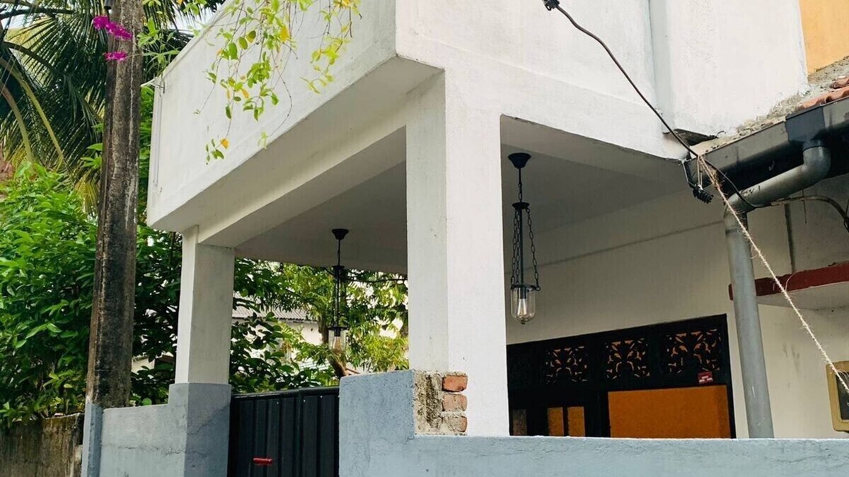 Galle House | Situated in heart of Galle. Walking distance to galle fort, Galle train staion.