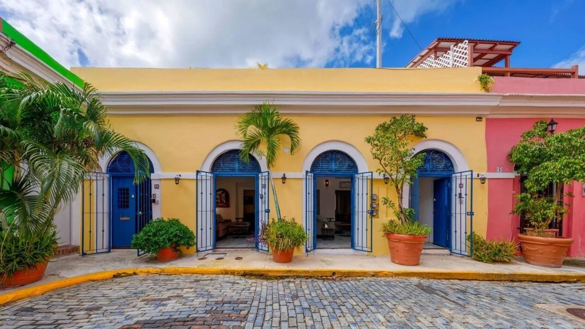 Catedral House | SJD- Villa Idania- 6 bedrooms in Old San Juan