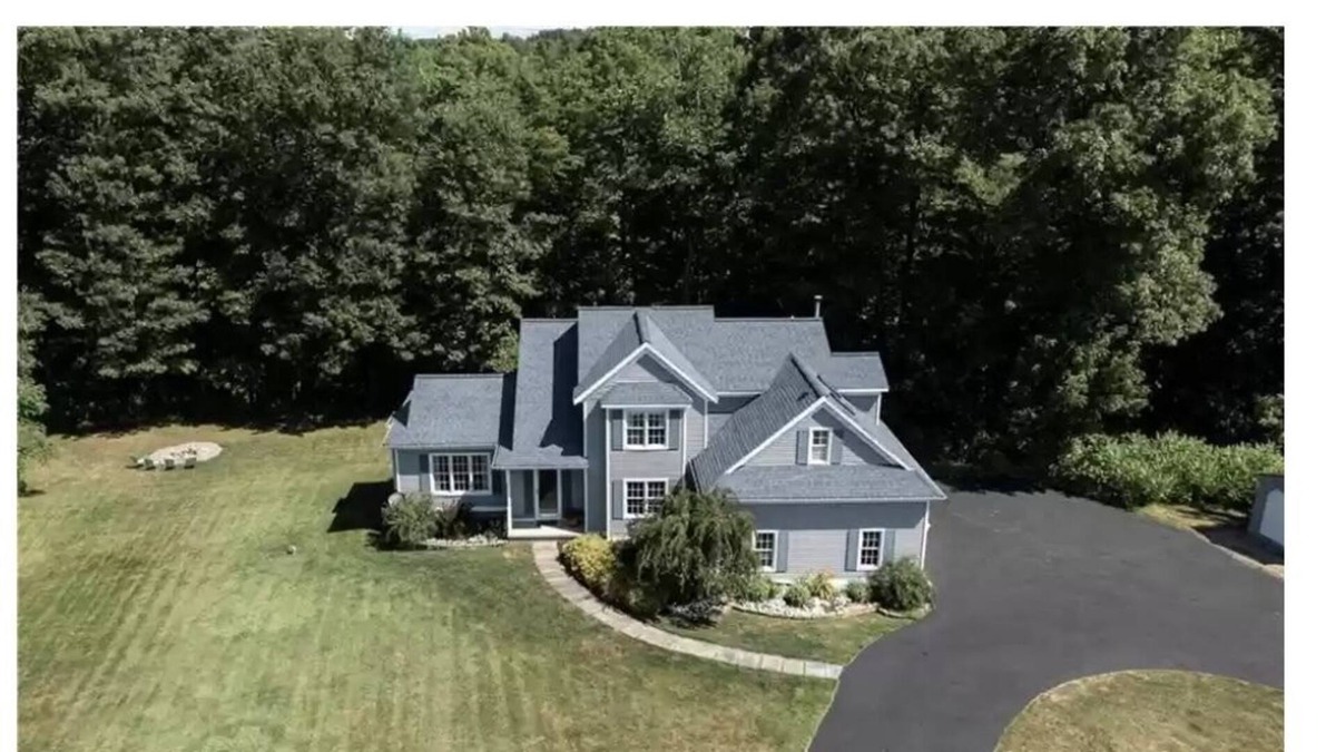 Skaneateles House | Skaneateles Lake Retreat House-Lake access & boat launch. 4BR/3.5BA Pet Friendly