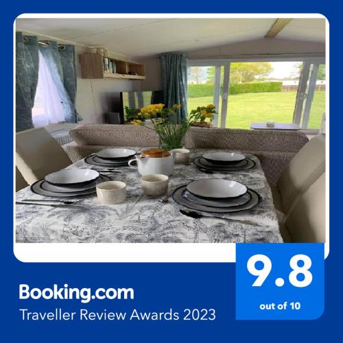 Skegness Resort | Skegness,North shore holiday park , new 8 berth caravan for rent