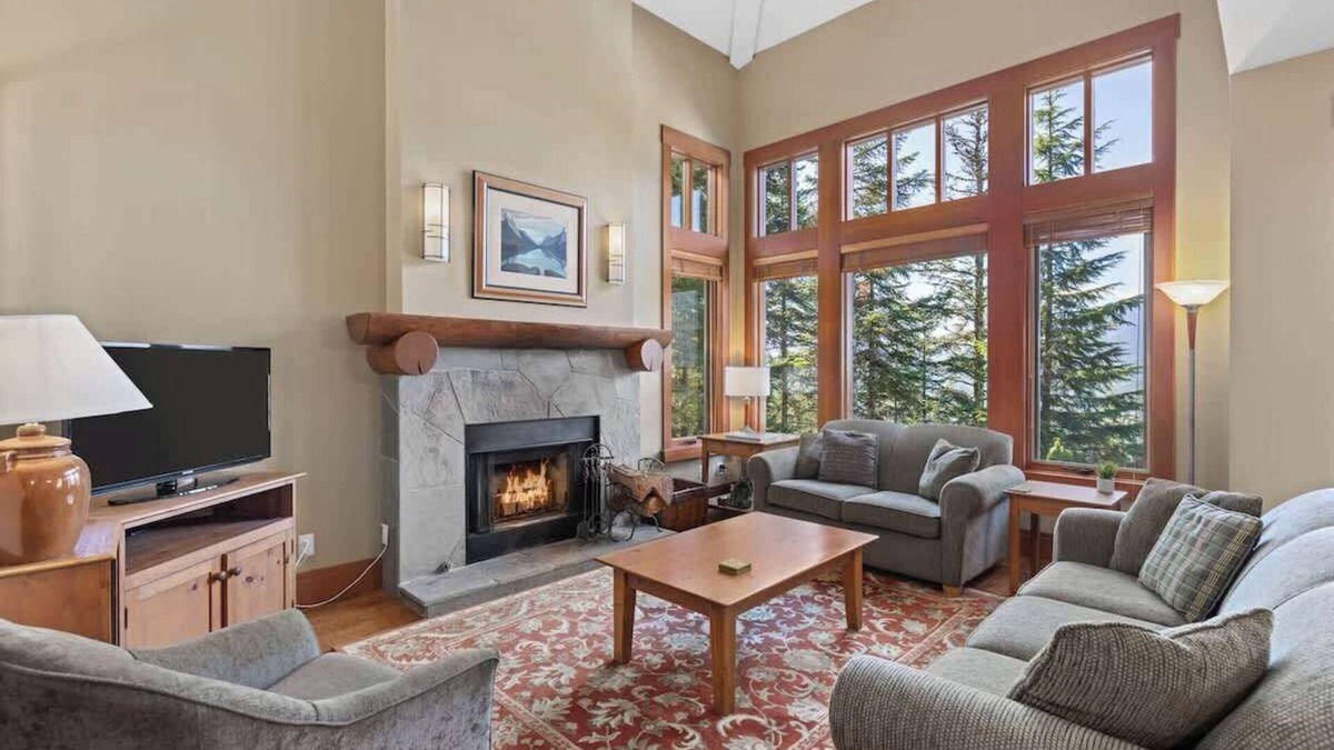 Nordic Estates House | Ski Access Townhome w/Fireplace, Hot Tub, Views