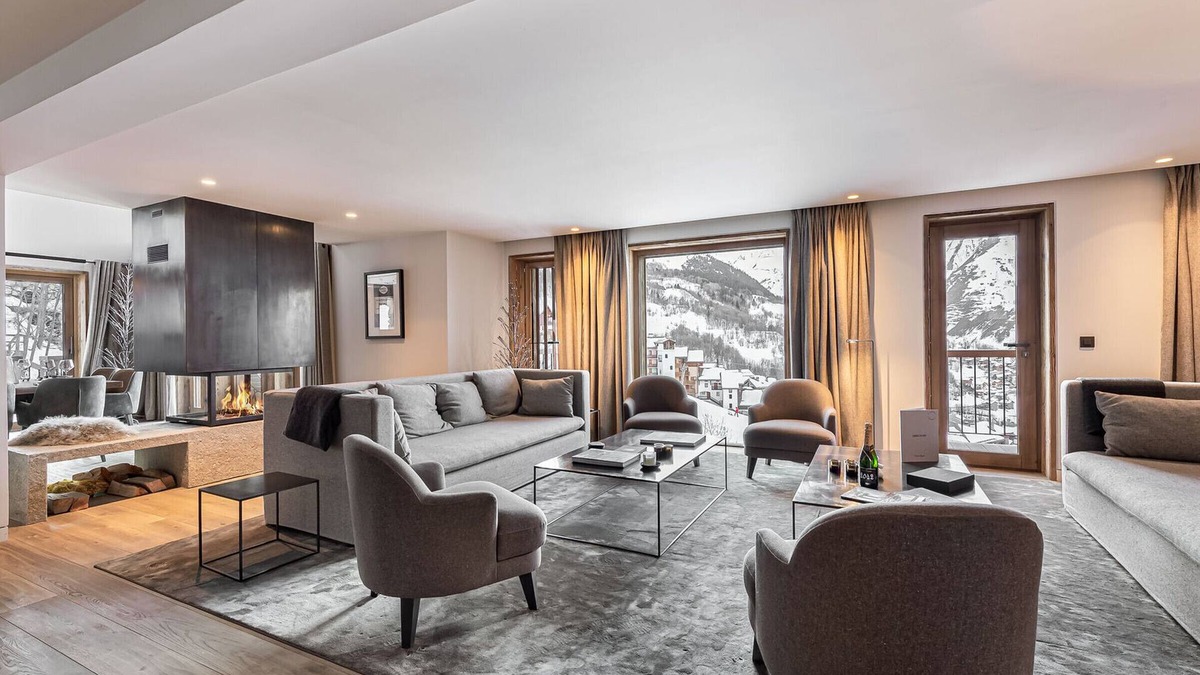 Saint-Martin-de-Belleville Ski Chalet | Ski-in chalet with Nordic bath and hammam, 12-14 ppl
