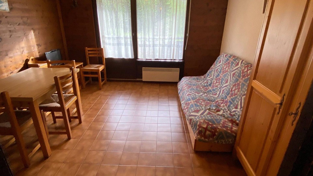 La Chapelle-d'Abondance Apartment | Ski-In/Ski-Out Studio with Mountain Views, Balcony & Parking