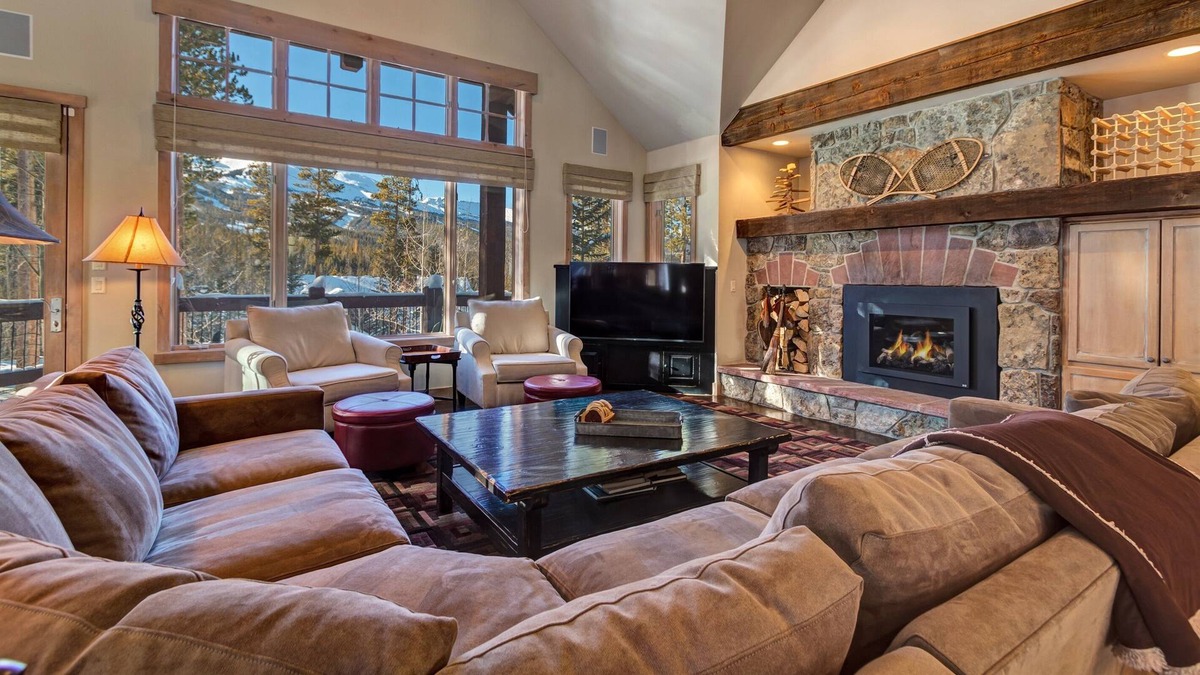 Warrior's Mark West House | ⭐️ Ski In/Out PrivateHot Tub FREE WinterSki/Town Shuttle 4 Kings EV Charger Pets